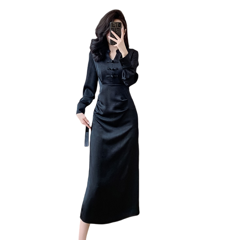 Chinese Style Pankou V-Neck Slim Long Sleeve Dress