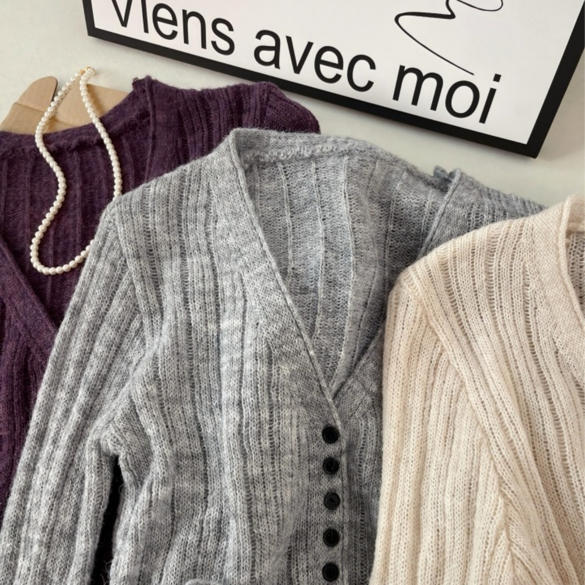 Lazy Style V-Neck Knit Top Women Spring Long Sleeve Pullover