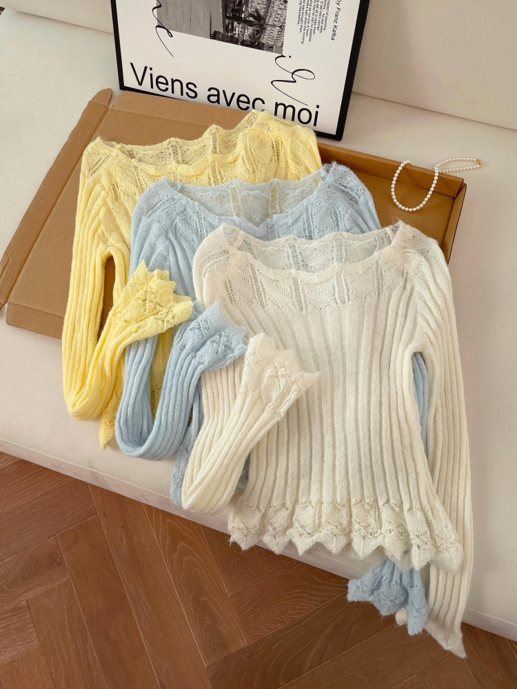 Women's Slimming Knit Top with Flared Sleeves Spring 2026