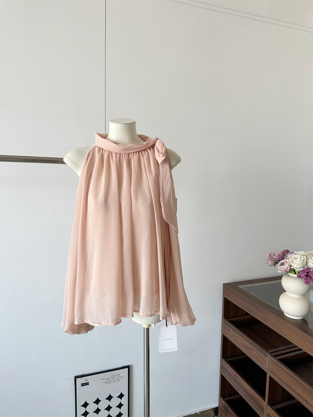 Designer Bow Halter Blouse Women Loose Niche Slimming Off-Shoulder Chiffon Top