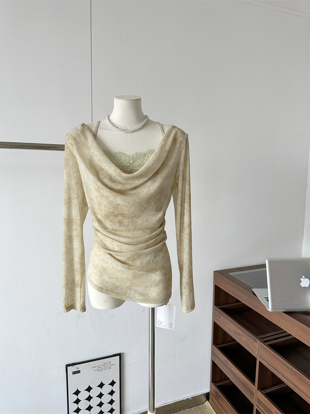 Korean Tie-Dye Lace Patchwork Long Sleeve Top Women Spring Summer Sexy Sweetheart Neckline Fake Two-Piece T-Shirt