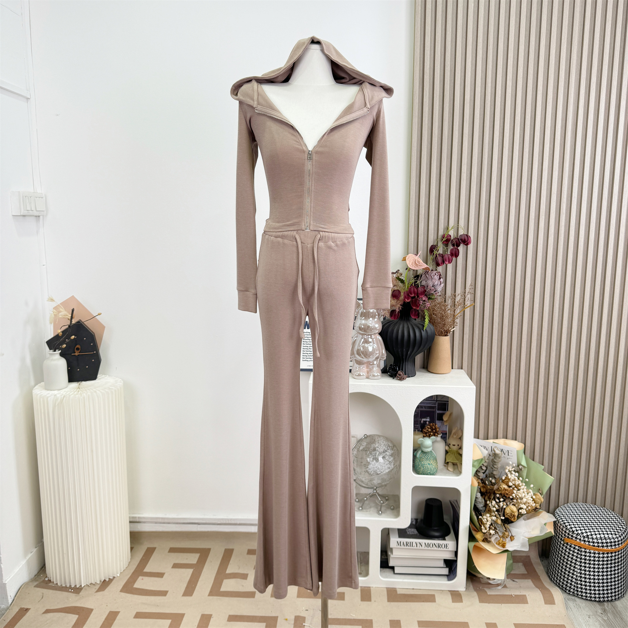 Women's Autumn Hooded Sweatshirt and Flared Pants Casual Sports Set